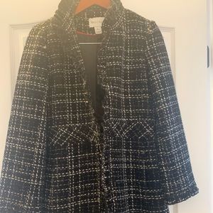 Gorgeous White House Black Market wool coat